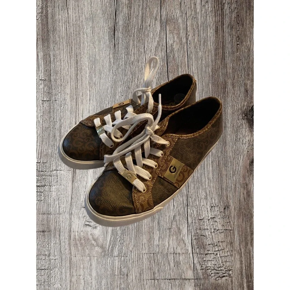 GBG sneakers